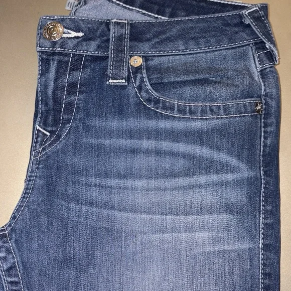 TRUE RELIGION low rise - cropped skinny leg ankle jeans - Size 30